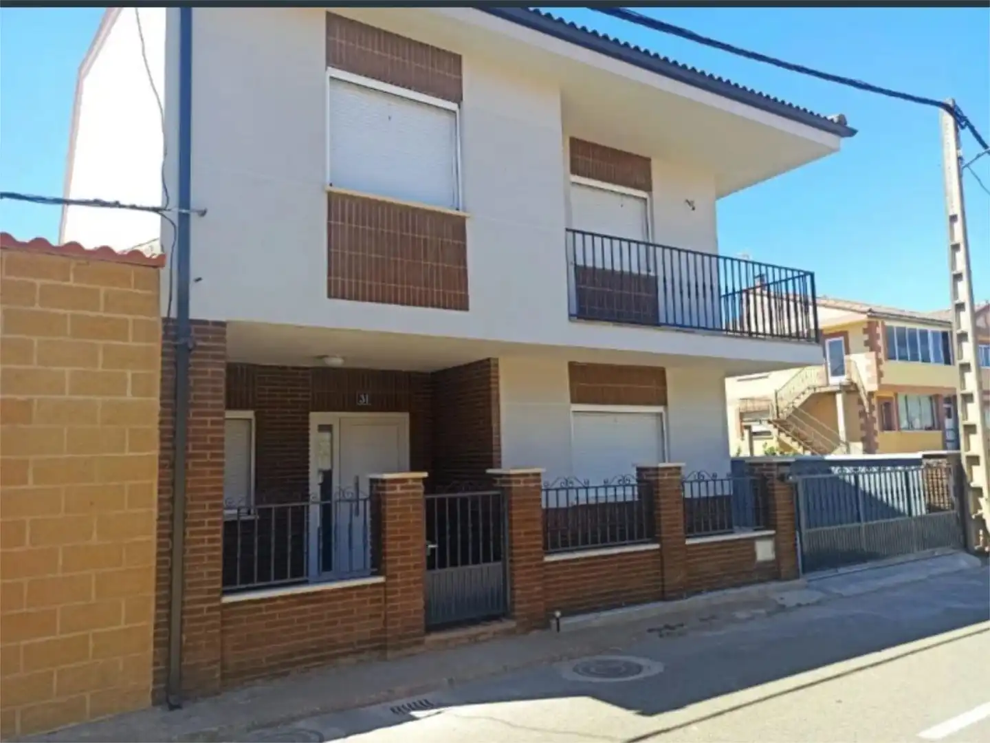 Piso de alquiler en Calle Muga, 31, Carbajales de Alba Vista exterior de Piso de alquiler en Carbajales de Alba con Calefacción, Terraza y Amueblado