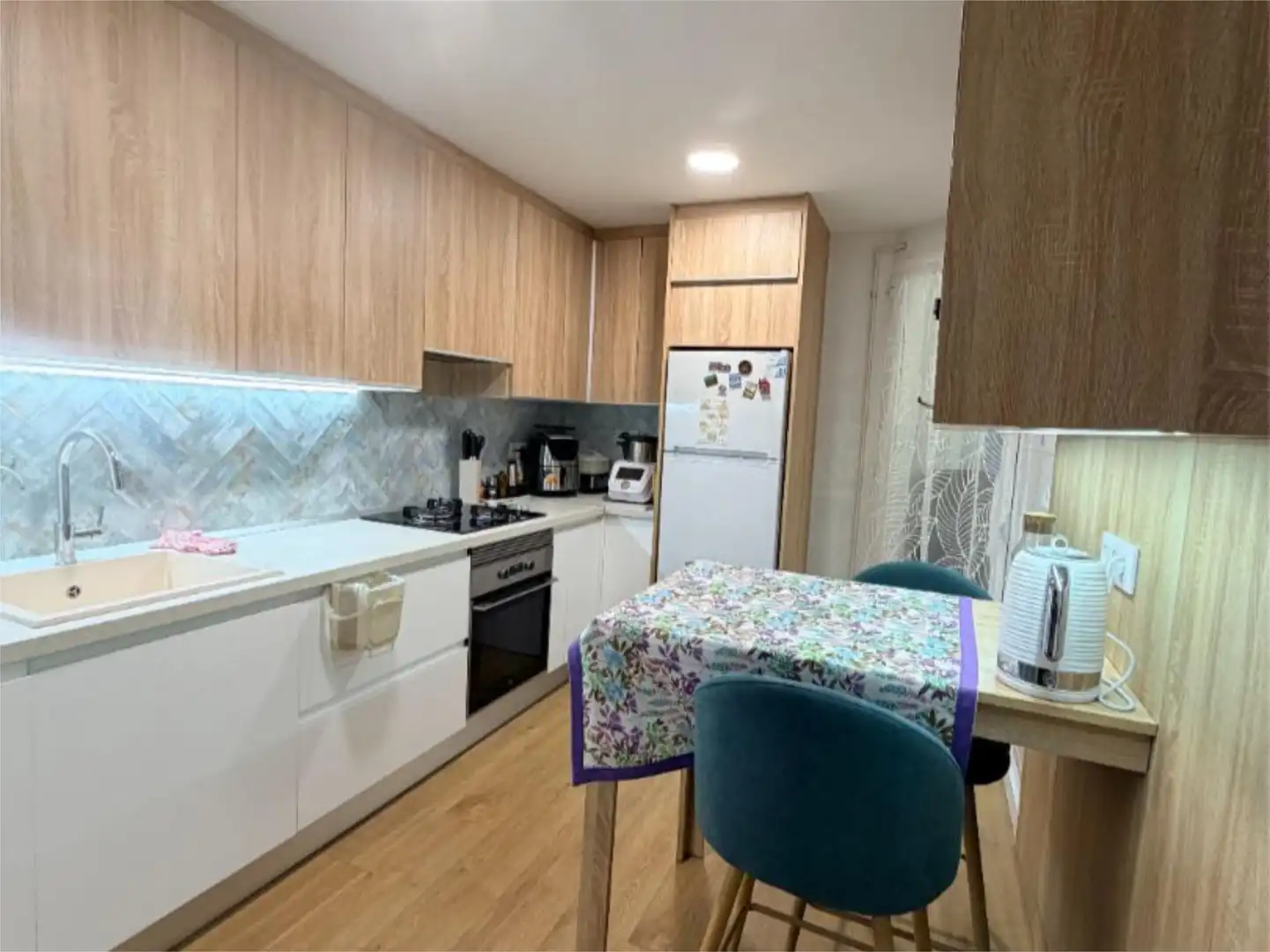 Habitación en Calle Tejares, 39, Carretas - Pajarita Cocina de Piso para compartir en Albacete con Aire acondicionado, Calefacción y Parquet