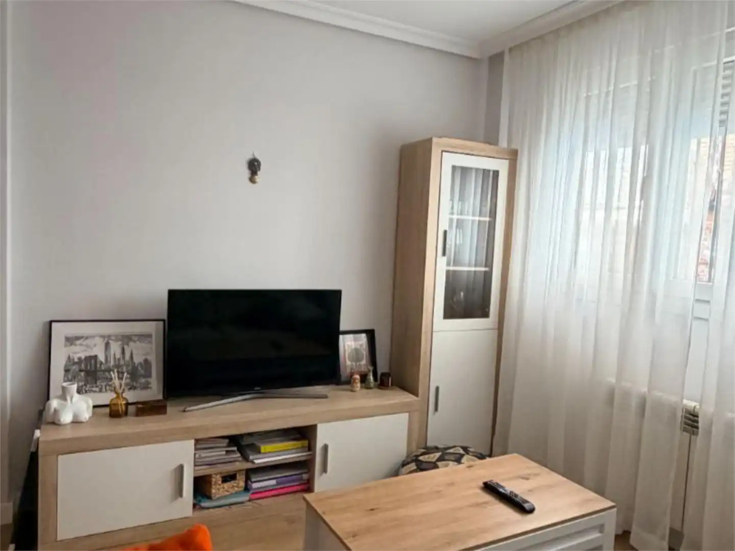 Habitación en Calle Tejares, 39, Carretas - Pajarita Sala de estar de Piso para compartir en Albacete con Aire acondicionado, Calefacción y Parquet