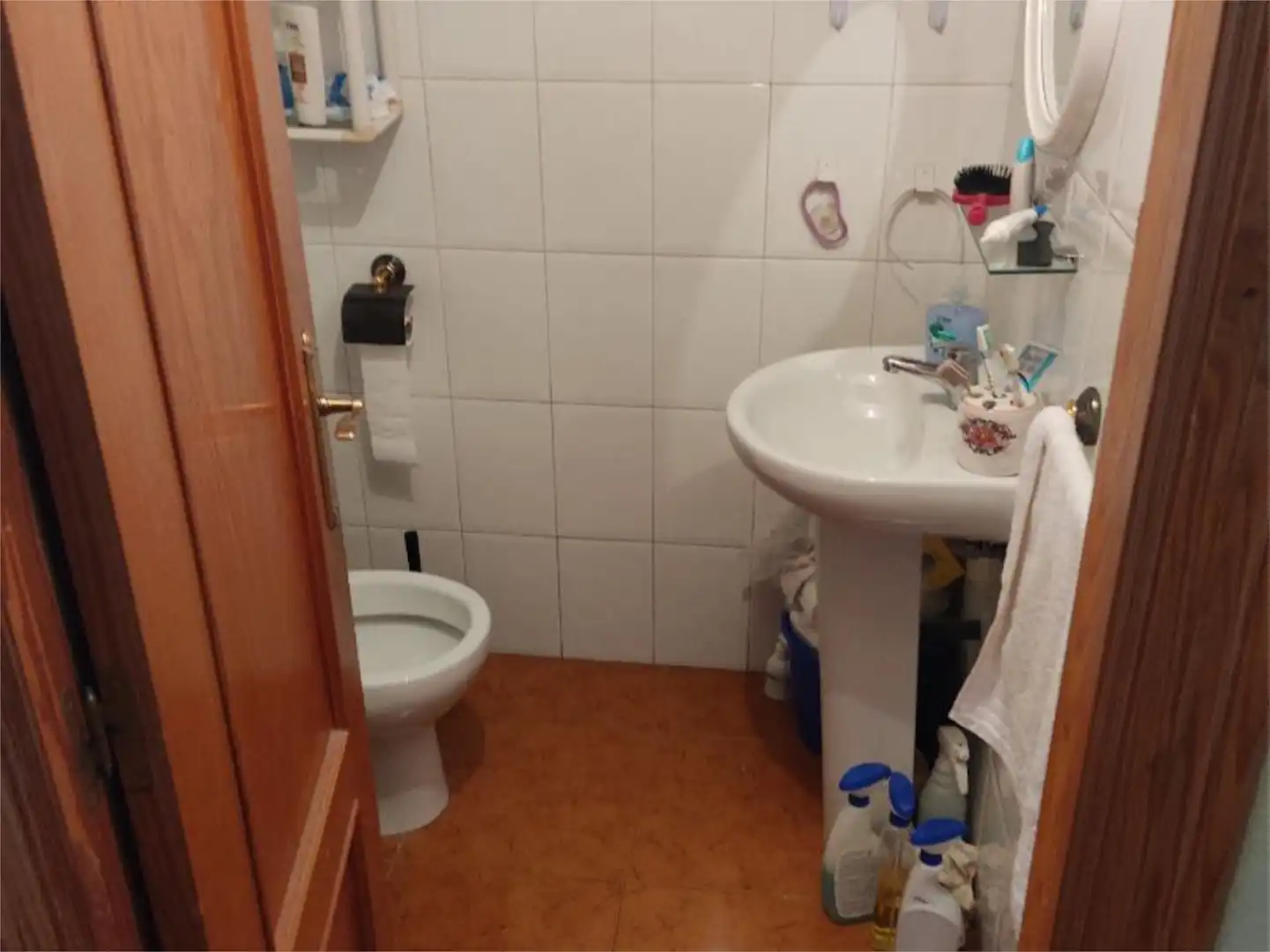 Baño de Piso en venta en El Casar de Escalona con Aire acondicionado, Calefacción y Jardín privado