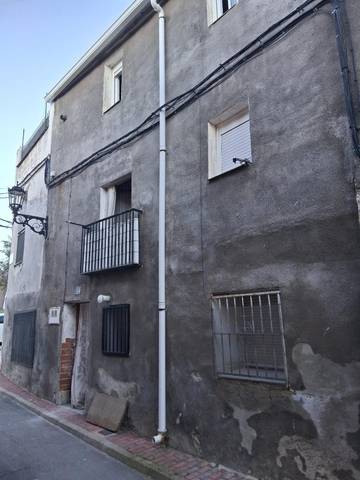Casa adosada en Venta en Calle Hondillo, 1 en Buendía
