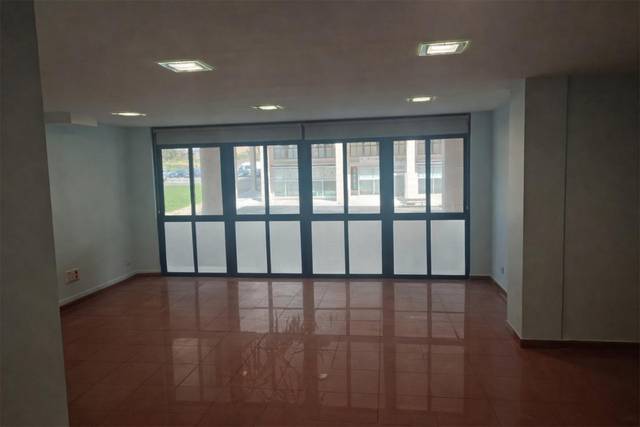 Oficina en Venta en Rúa das Teixugueiras, 10 en Alcabre