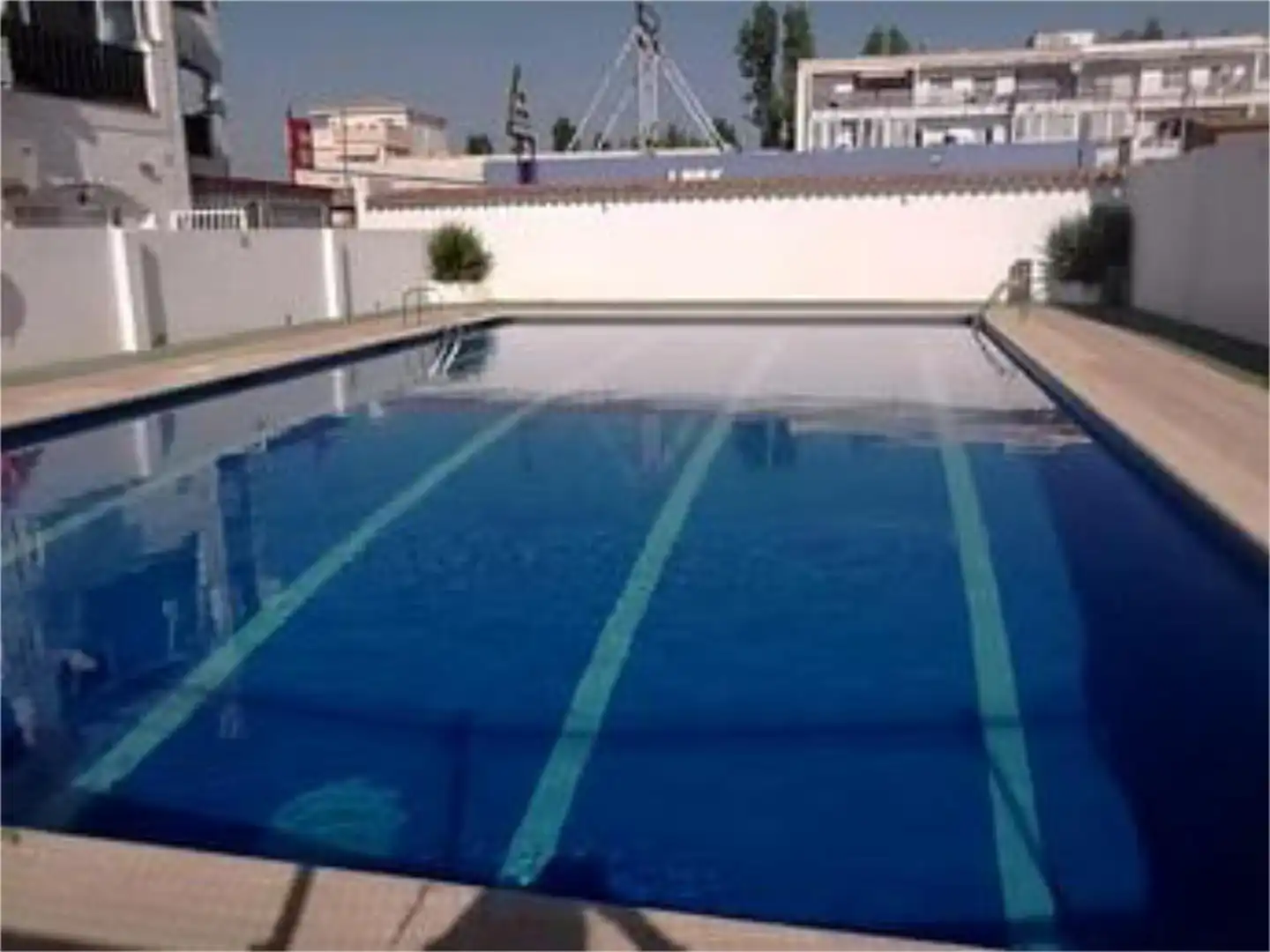 Swimming pool of Flat for sale in Empuriabrava  with Air Conditioner, Terrace and Swimming Pool