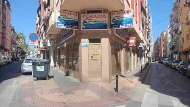 Local comercial en Alquiler en Centro Urbano