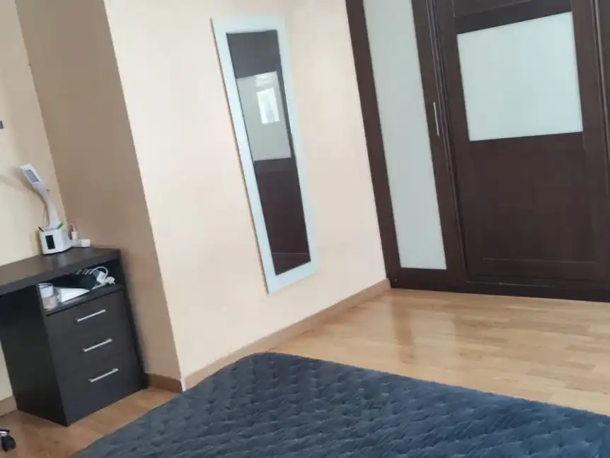 Wohnung zum Verkauf in Rúa Cabeza de Manzaneda, 3, Casco Viejo Schlafzimmer von Wohnung zum Verkauf in Ourense Capital mit Klimaanlage und Balkon