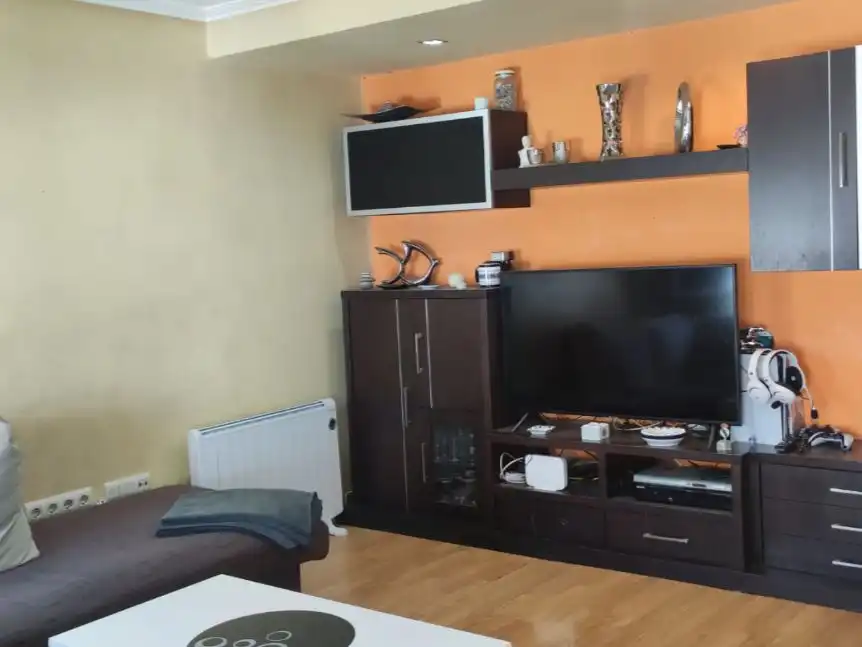 Wohnung zum Verkauf in Rúa Cabeza de Manzaneda, 3, Casco Viejo Wohnzimmer von Wohnung zum Verkauf in Ourense Capital mit Klimaanlage und Balkon