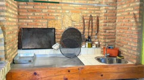 Foto 5 de Casa adosada en venta en Villarrobledo, Albacete