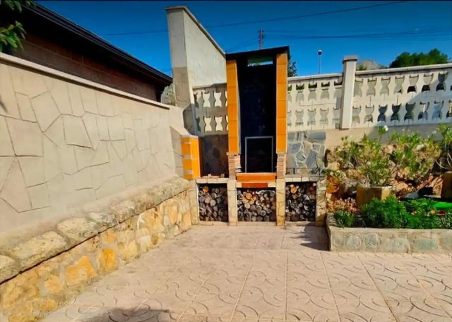 Detached homes for sale in Manzanares El Real Terrace of Detached homes for sale in Manzanares El Real with Terrace and Swimming Pool