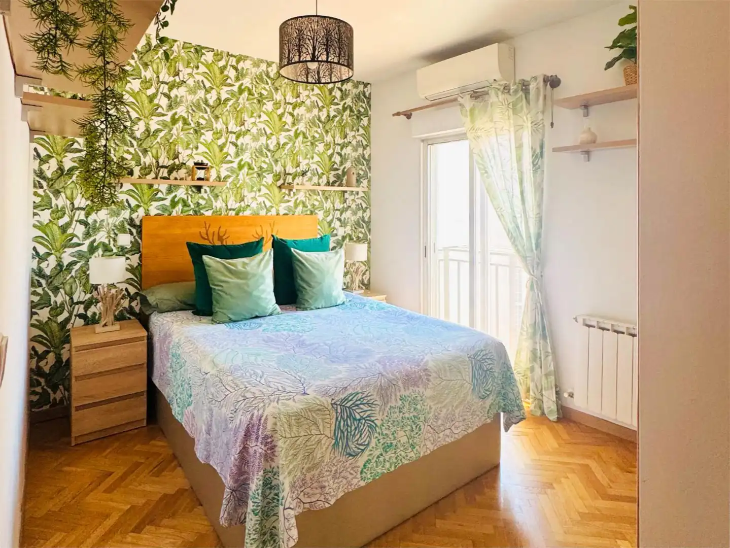 Bedroom of Flat for sale in  Madrid Capital  with Air Conditioner, Heating and Parquet flooring