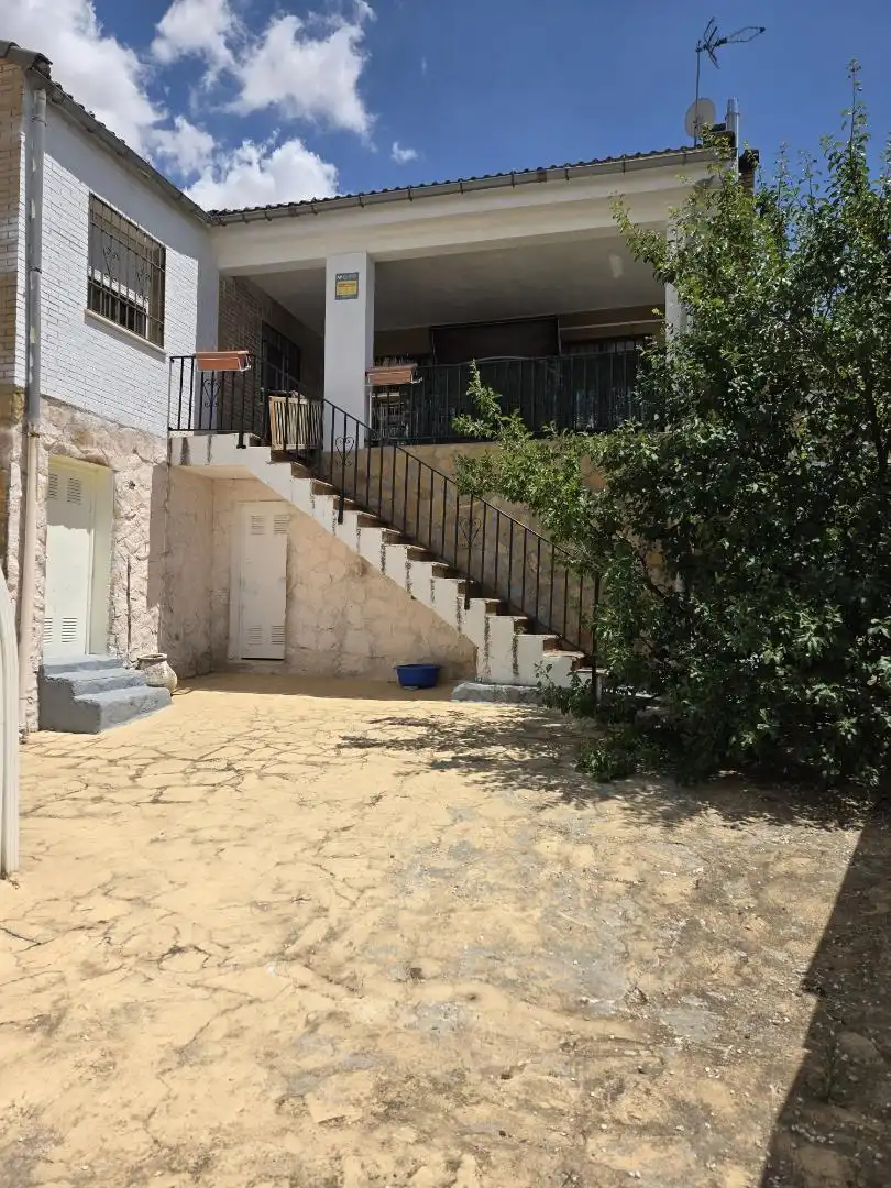 Casa o chalet en venta en Avenida del Río Gallo, 53, Torrejón del Rey Casa o chalet en venta en Avenida del Río Gallo, 53, Torrejón del Rey