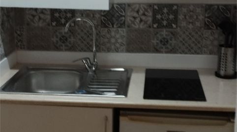 Foto 4 de Estudio de alquiler en Avenida Presidente Adolfo Suárez, 26, Los Remedios, Sevilla Capital