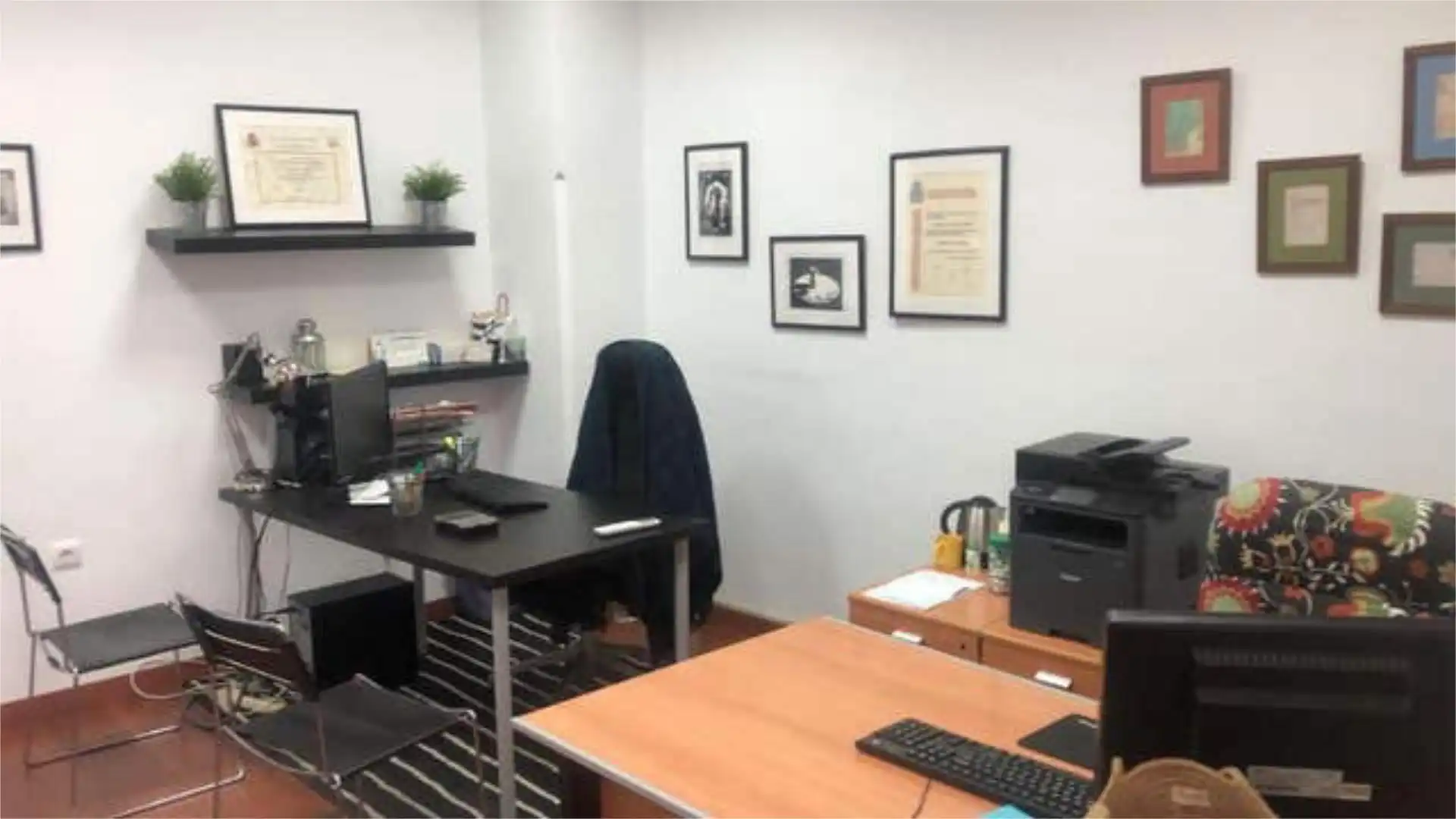 Büro zur Miete in Centro - Calzada - Cabo Noval Büro zur Miete in Sanlúcar de Barrameda mit Klimaanlage
