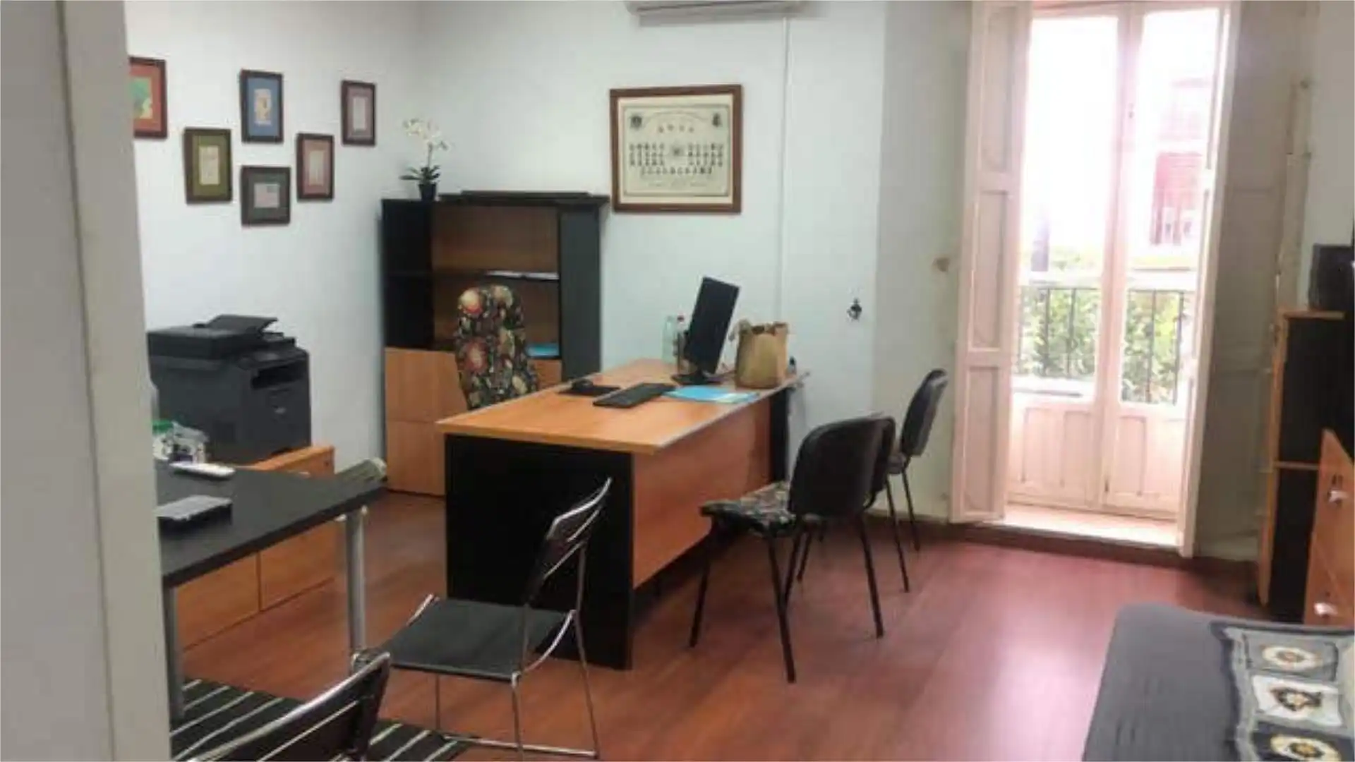 Büro zur Miete in Centro - Calzada - Cabo Noval Büro zur Miete in Sanlúcar de Barrameda mit Klimaanlage