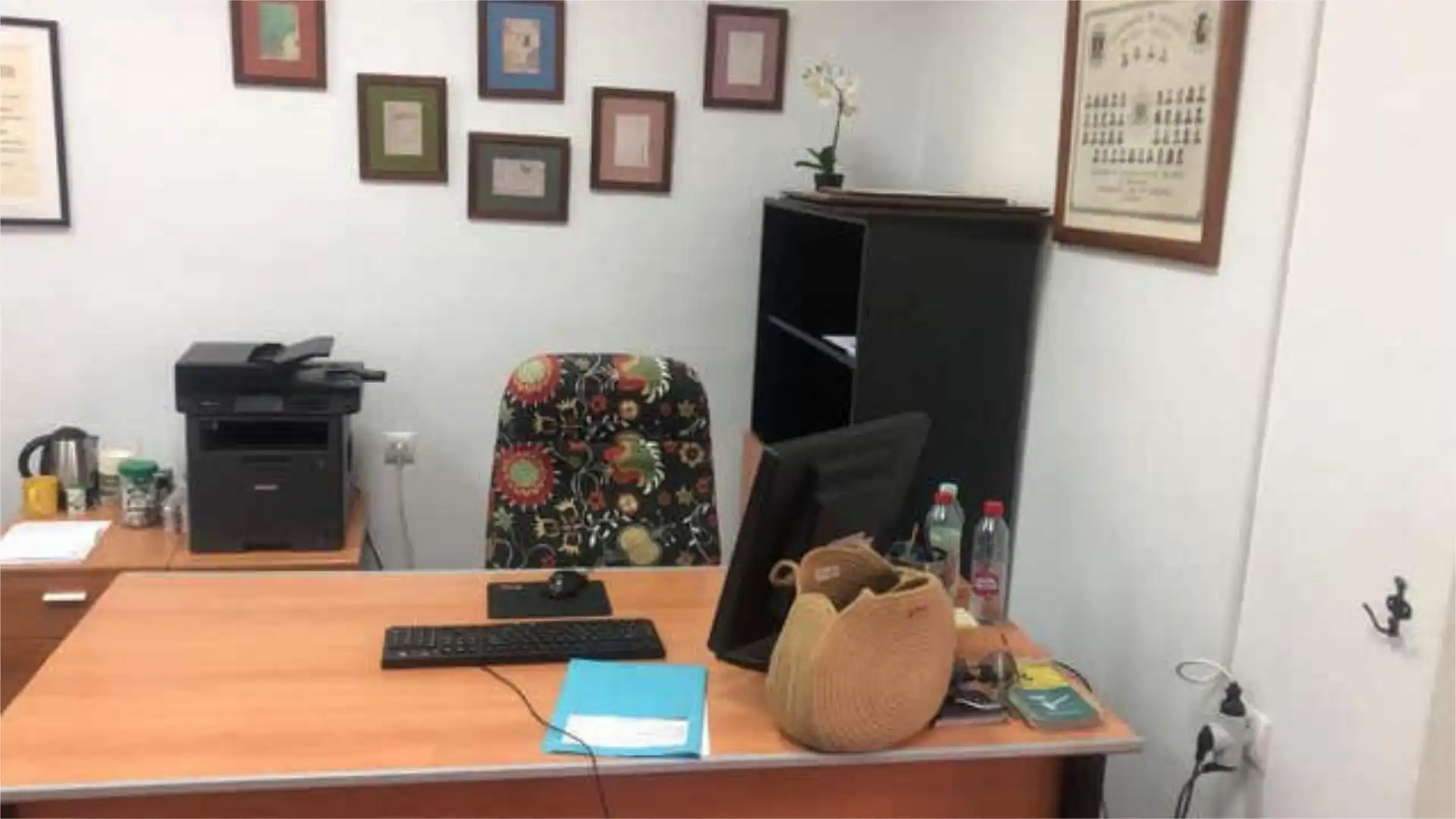 Büro zur Miete in Centro - Calzada - Cabo Noval Büro zur Miete in Sanlúcar de Barrameda mit Klimaanlage
