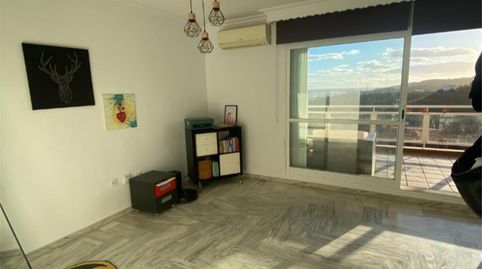 Foto 2 de Ático de alquiler en Calle Argentina, 1, Añoreta Golf - Paraíso del Sol, Rincón de la Victoria