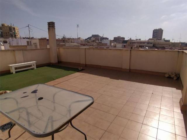 Ático en Venta en Carrer Alcala, 1 en Santo Domigo