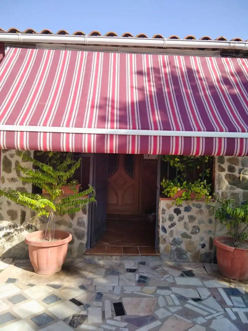 Country homes for sale in Calle del Acebuchal, 74, Palma del Río Country homes for sale in Palma del Río with Air Conditioner and Swimming Pool