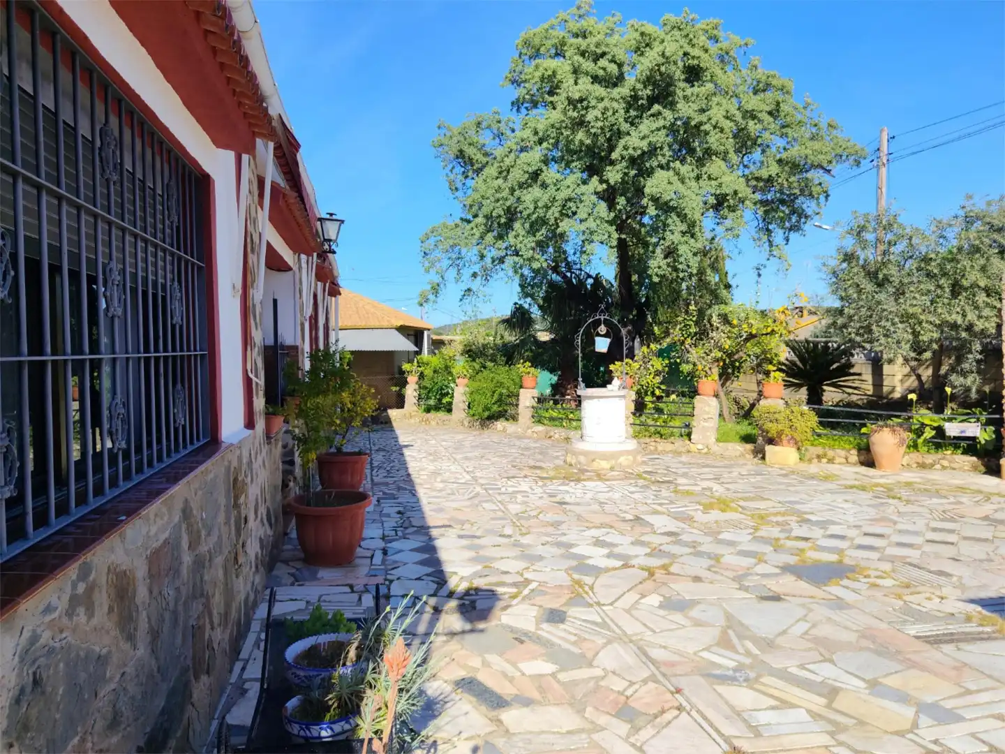 Country homes for sale in Calle del Acebuchal, 74, Palma del Río Exterior view of Country homes for sale in Palma del Río with Air Conditioner and Swimming Pool
