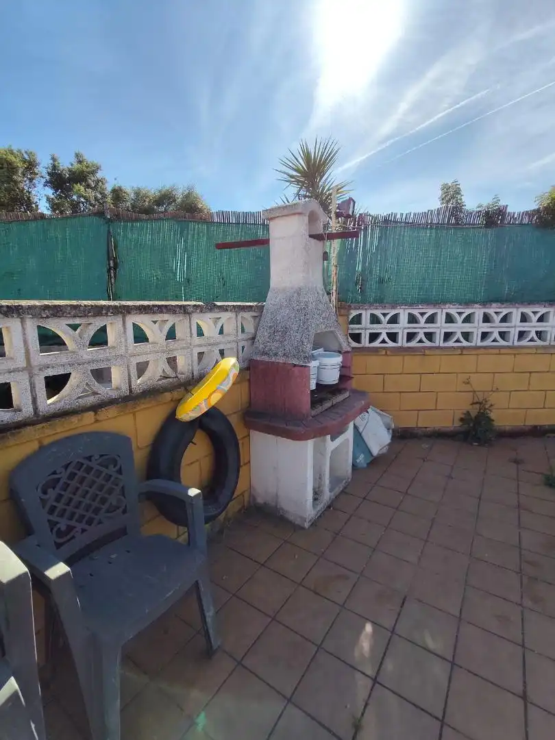 Country homes for sale in Calle del Acebuchal, 74, Palma del Río Terrace of Country homes for sale in Palma del Río with Air Conditioner and Swimming Pool