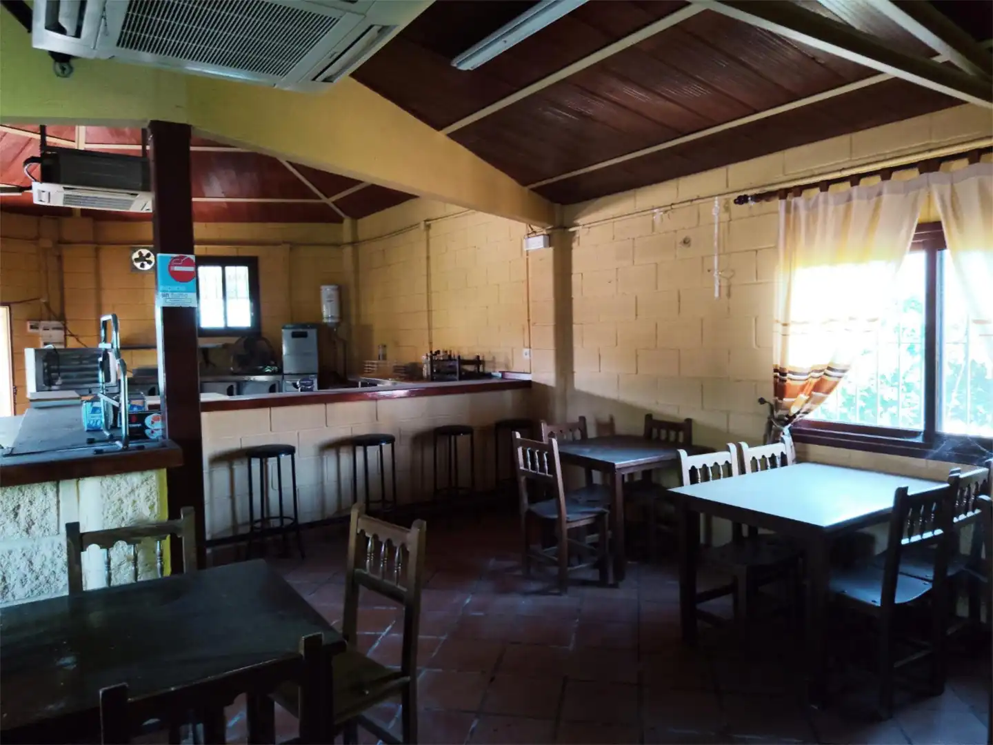 Country homes for sale in Calle del Acebuchal, 74, Palma del Río Country homes for sale in Palma del Río with Air Conditioner and Swimming Pool