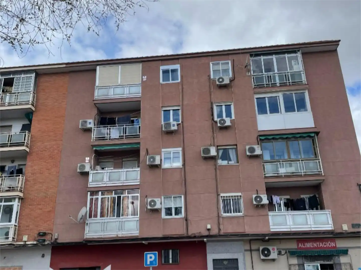 Exterior view of Flat for sale in Parla  with Air Conditioner, Heating and Furnished