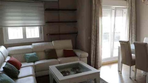 Foto 2 de Piso de alquiler en Arco Norte - Avda. España, Dos Hermanas