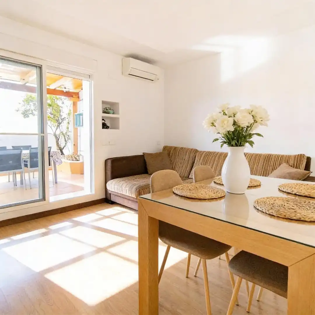 Wohnzimmer von Dachboden zum Verkauf in Massamagrell mit Klimaanlage und Terrasse