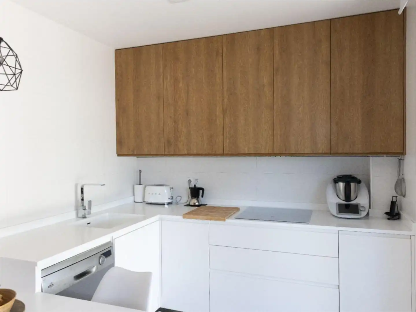 Flat for sale in Barrio Los Perales, 205, Marina de Cudeyo Kitchen of Flat for sale in Marina de Cudeyo with Terrace and Swimming Pool