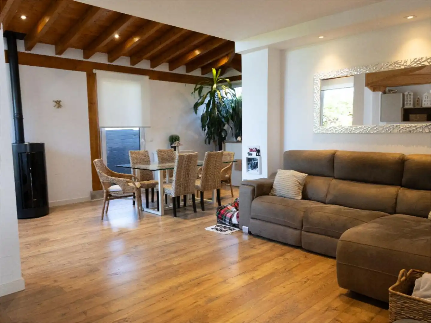 Flat for sale in Barrio Los Perales, 205, Marina de Cudeyo Living room of Flat for sale in Marina de Cudeyo with Terrace and Swimming Pool