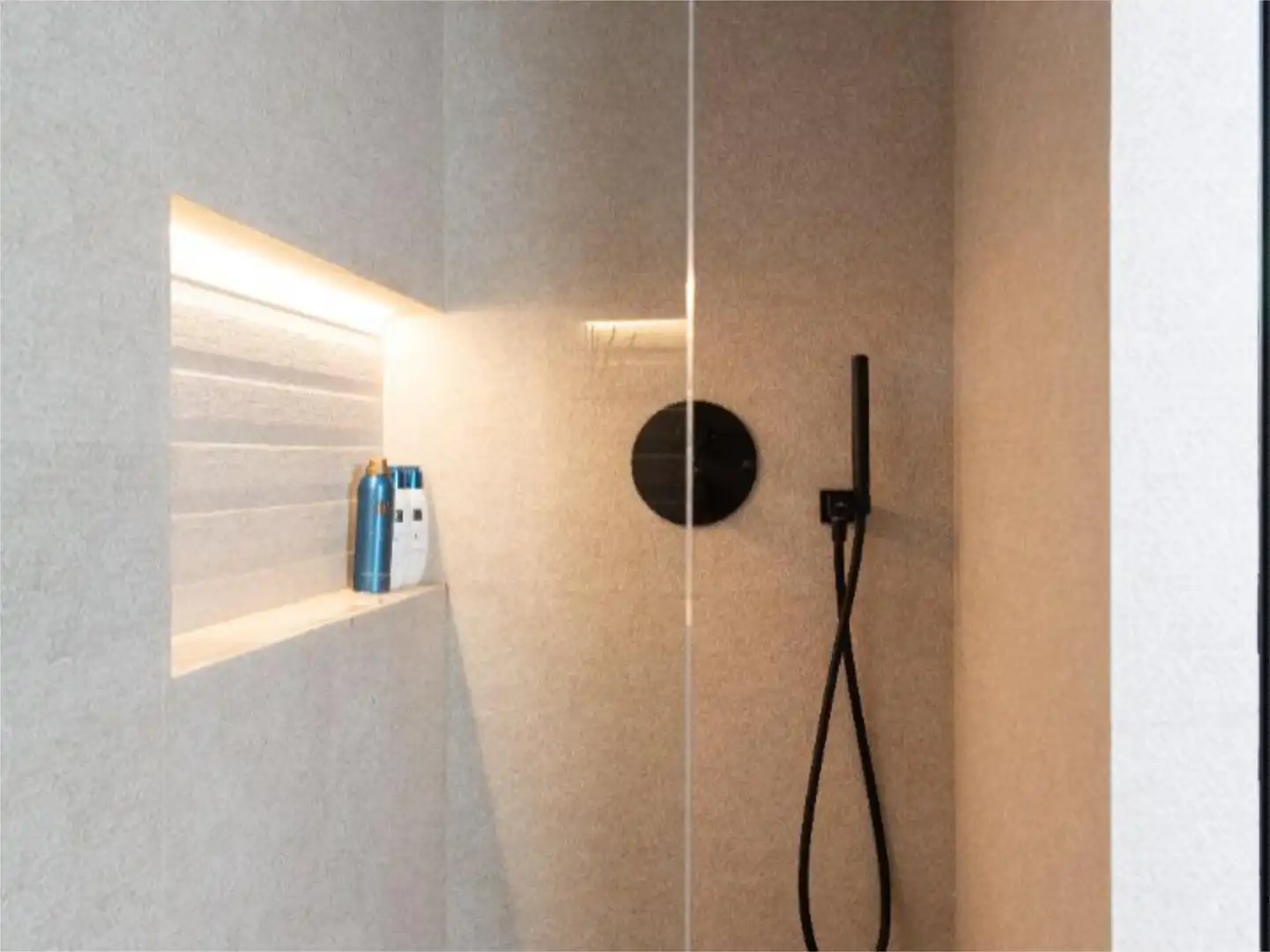 Flat for sale in Barrio Los Perales, 205, Marina de Cudeyo Bathroom of Flat for sale in Marina de Cudeyo with Terrace and Swimming Pool