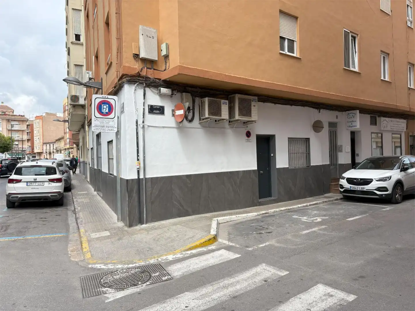 Außenansicht von Erdgeschoss zur Miete in Sagunto / Sagunt mit Klimaanlage, Heizung und Parkett