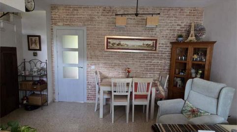 Casa adosada en venta en Avenida de Europa, Montequinto - imagen 2 Foto 2 de Casa adosada en venta en Avenida de Europa, Montequinto
