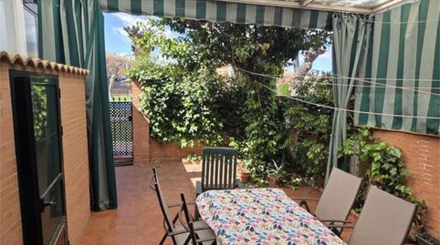 Casa adosada en venta en Avenida de Europa, Montequinto - imagen 5 Foto 5 de Casa adosada en venta en Avenida de Europa, Montequinto