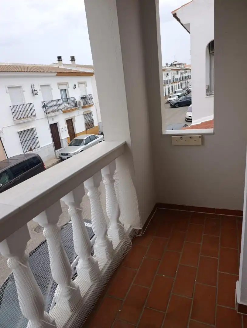 Casa adosada en venda a Calle Ayamonte, 43, Bollullos Par del Condado Terrassa de Casa adosada en venda en Bollullos Par del Condado amb Aire condicionat, Terrassa i Balcó