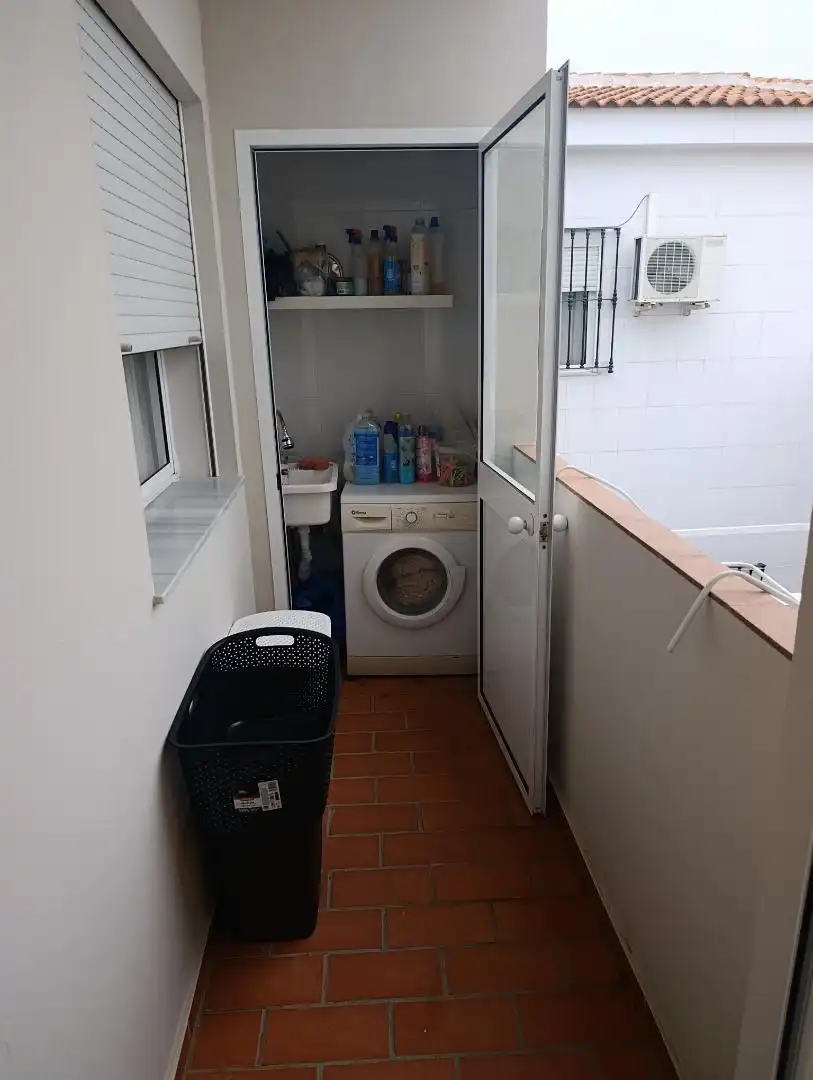 Casa adosada en venda a Calle Ayamonte, 43, Bollullos Par del Condado Terrassa de Casa adosada en venda en Bollullos Par del Condado amb Aire condicionat, Terrassa i Balcó