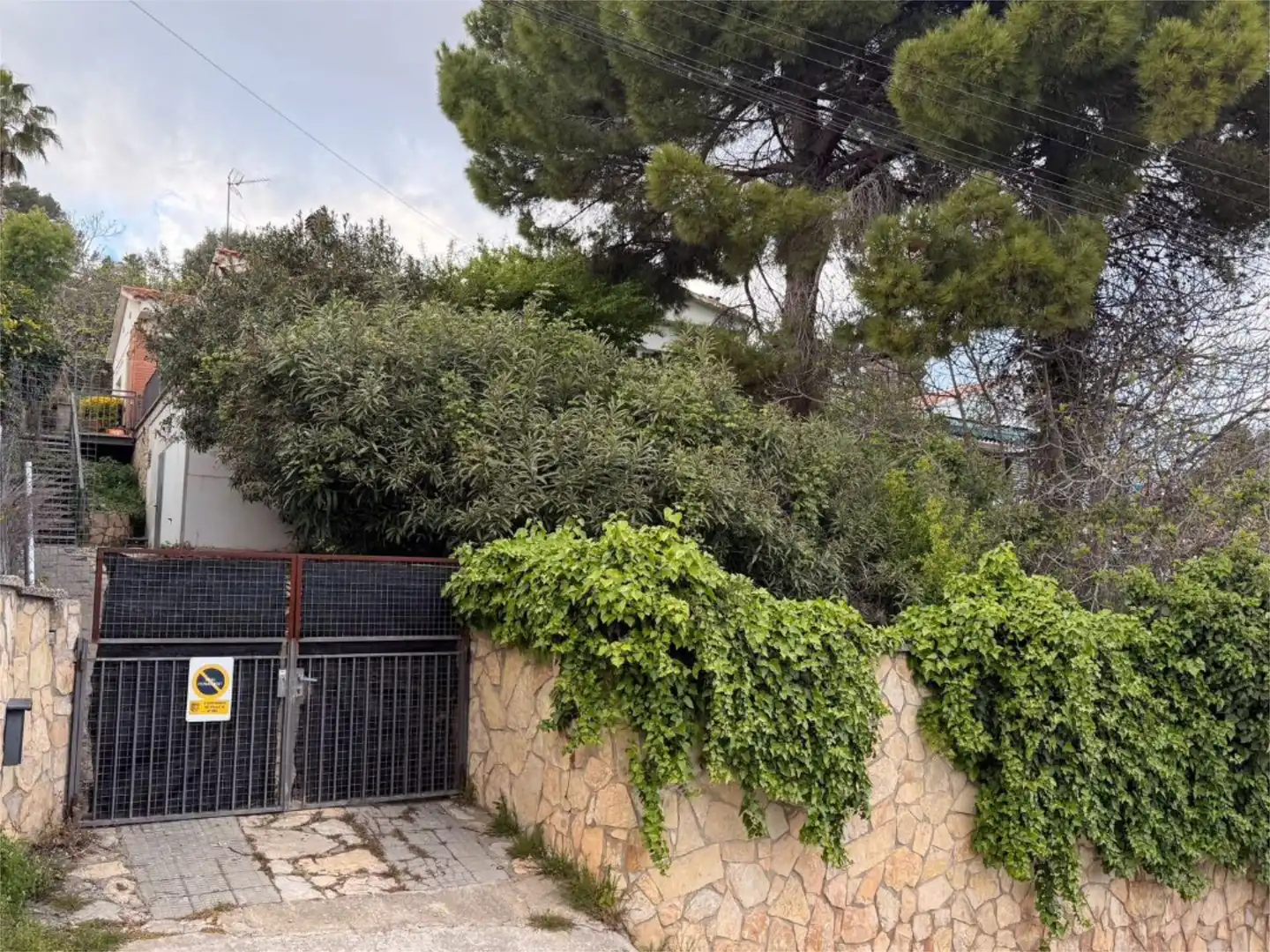 Wohnung zum Verkauf in Pallejà mit Heizung, Privatgarten und Terrasse