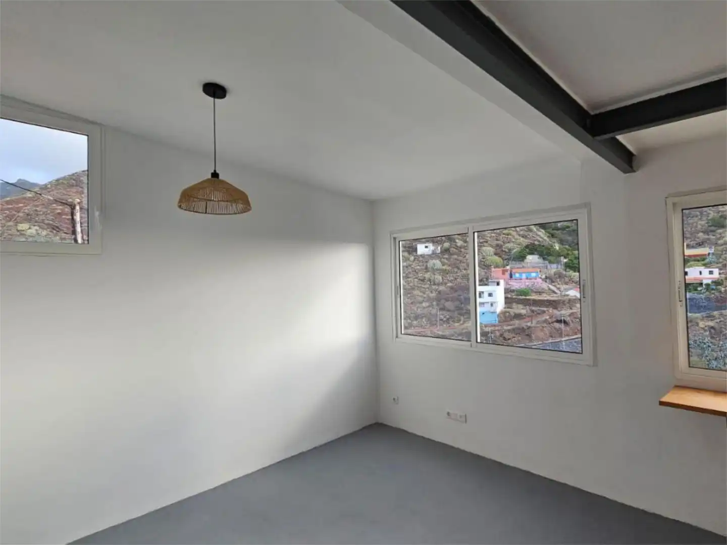 Casa adosada en venta en Anaga Casa adosada en venta en Santa Cruz de Tenerife con Terraza y Balcón