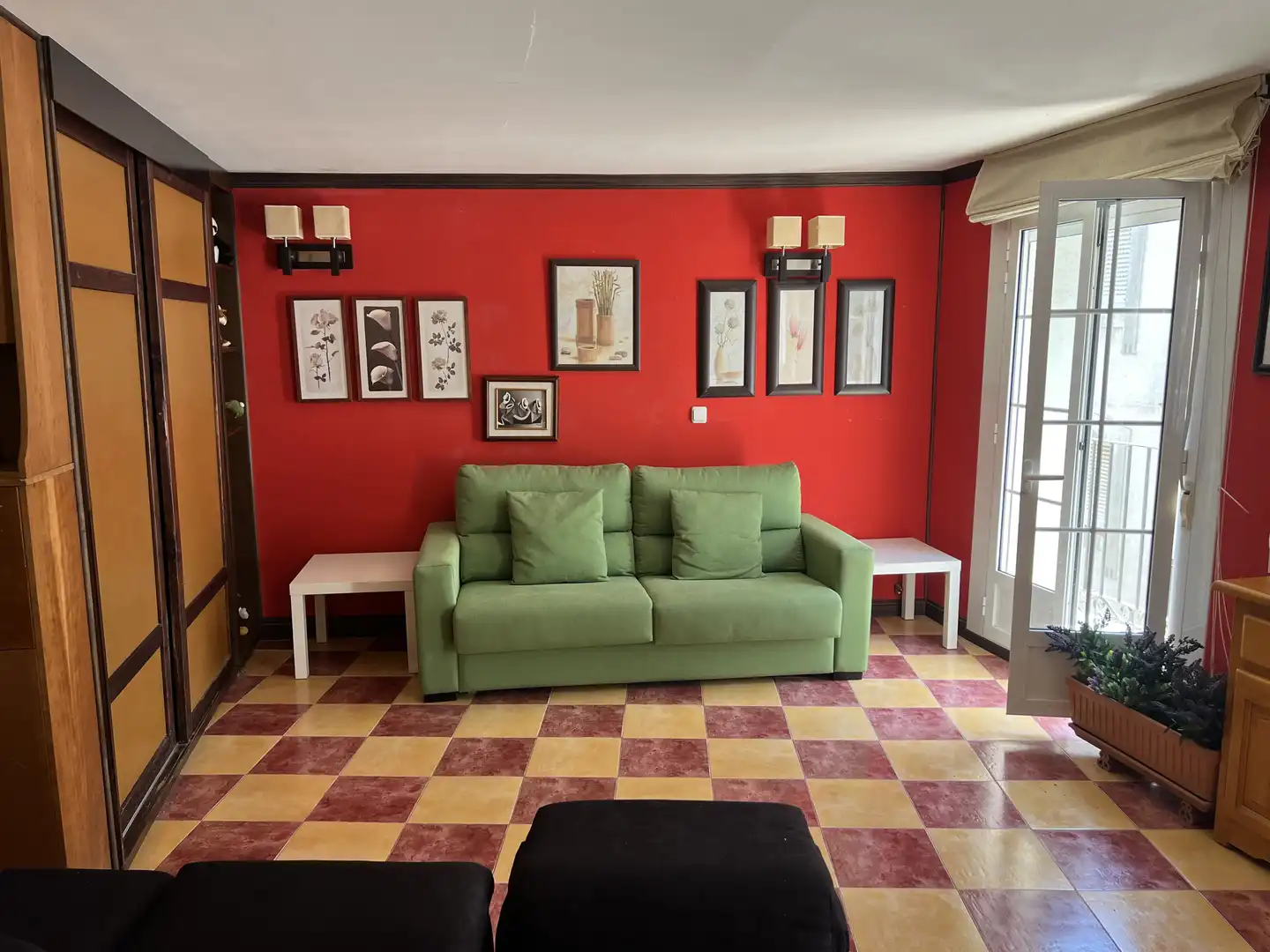 Piso en venta en Calle de Ramón Pignatelli, 68, Plaza de Toros Sala de estar de Piso en venta en Zaragoza con Aire acondicionado, Calefacción y Trastero