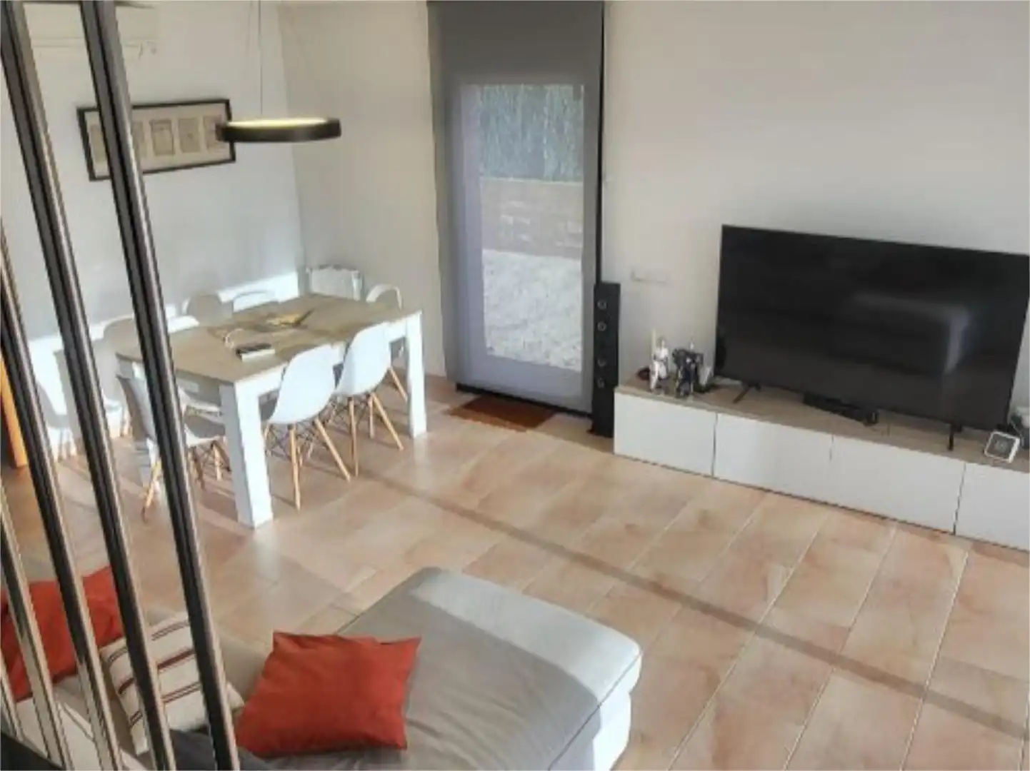 Casa o chalet en venta en Carrer D'antonio Machado, 21, La Roca del Vallès Sala de estar de Casa o chalet en venta en La Roca del Vallès con Aire acondicionado y Terraza