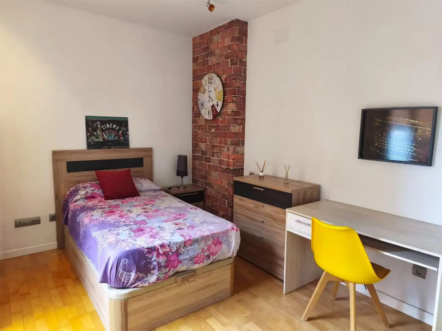 Room in Calle Antonio Saura, 11, Tenería I – La Tenería II