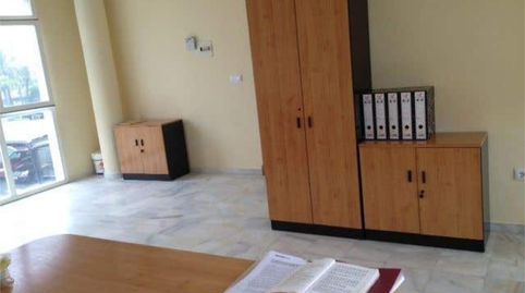 Foto 5 de Oficina de alquiler en Los Gallos, Chiclana de la Frontera