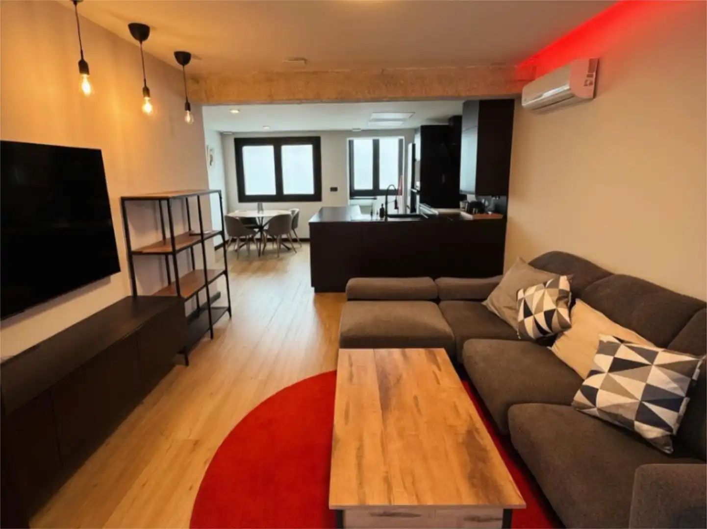 Piso de alquiler en  Granada Capital con Aire acondicionado y Terraza