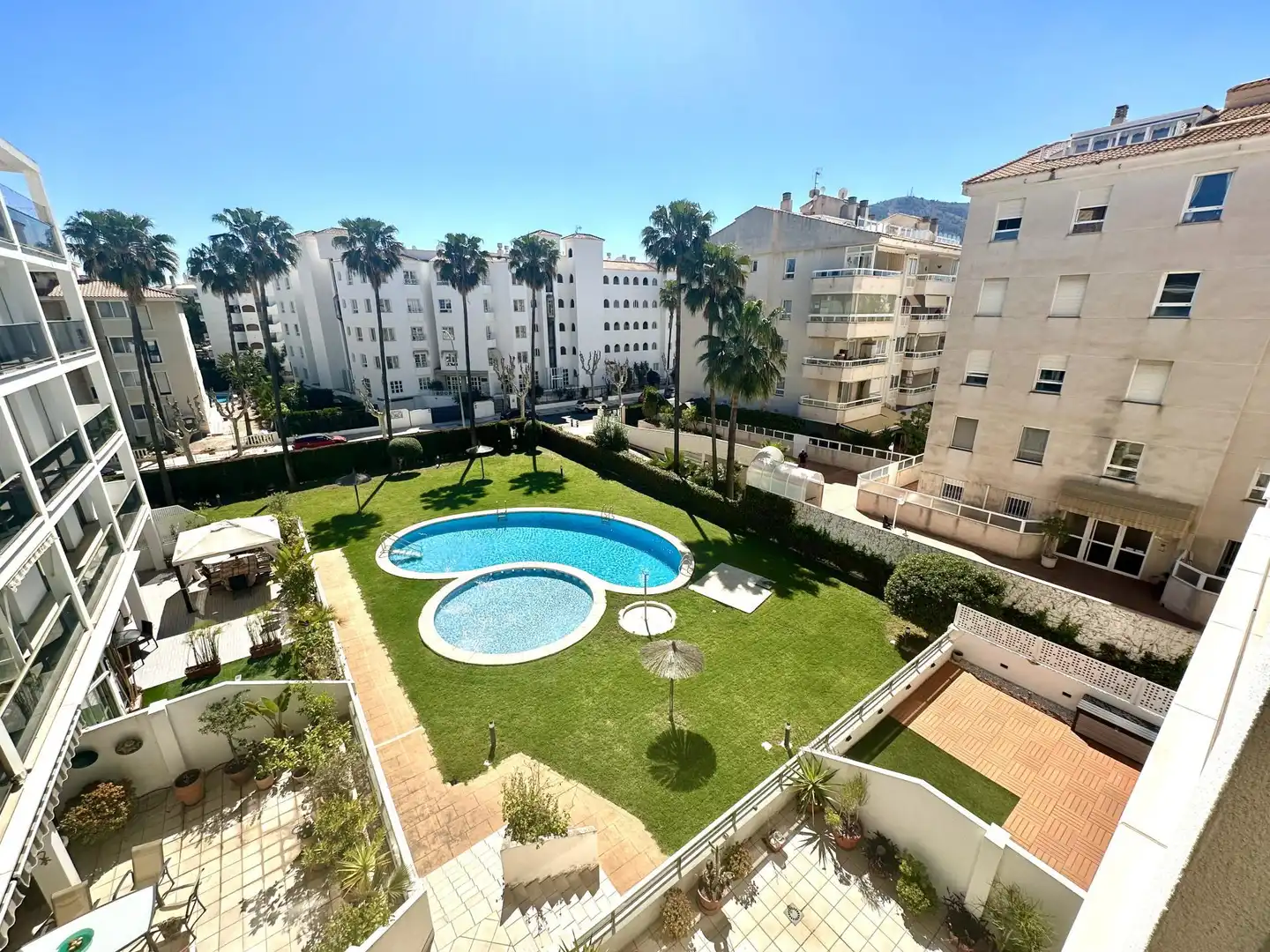 Exterior view of Flat for rent in L'Alfàs del Pi  with Air Conditioner, Terrace and Swimming Pool