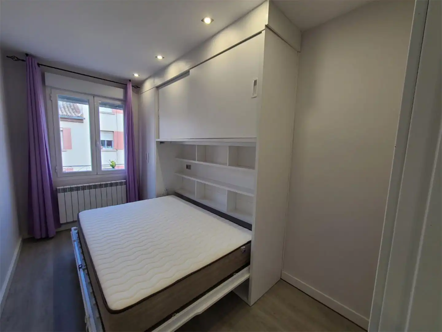 Habitació a Calle San José de Calasanz, 18, San Millán - Ayuntamiento Habitació a Calle San José de Calasanz, 18, San Millán - Ayuntamiento