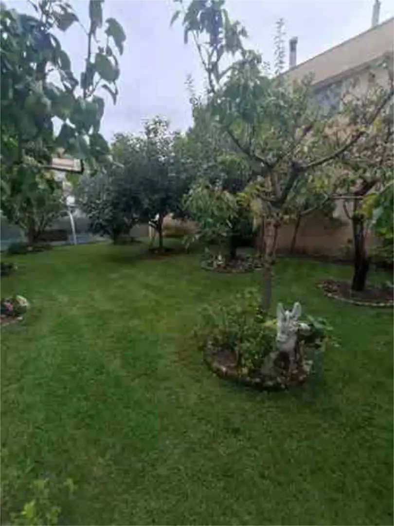 Jardín de Casa adosada en venta en Valle de Egüés / Eguesibar con Calefacción, Jardín privado y Terraza
