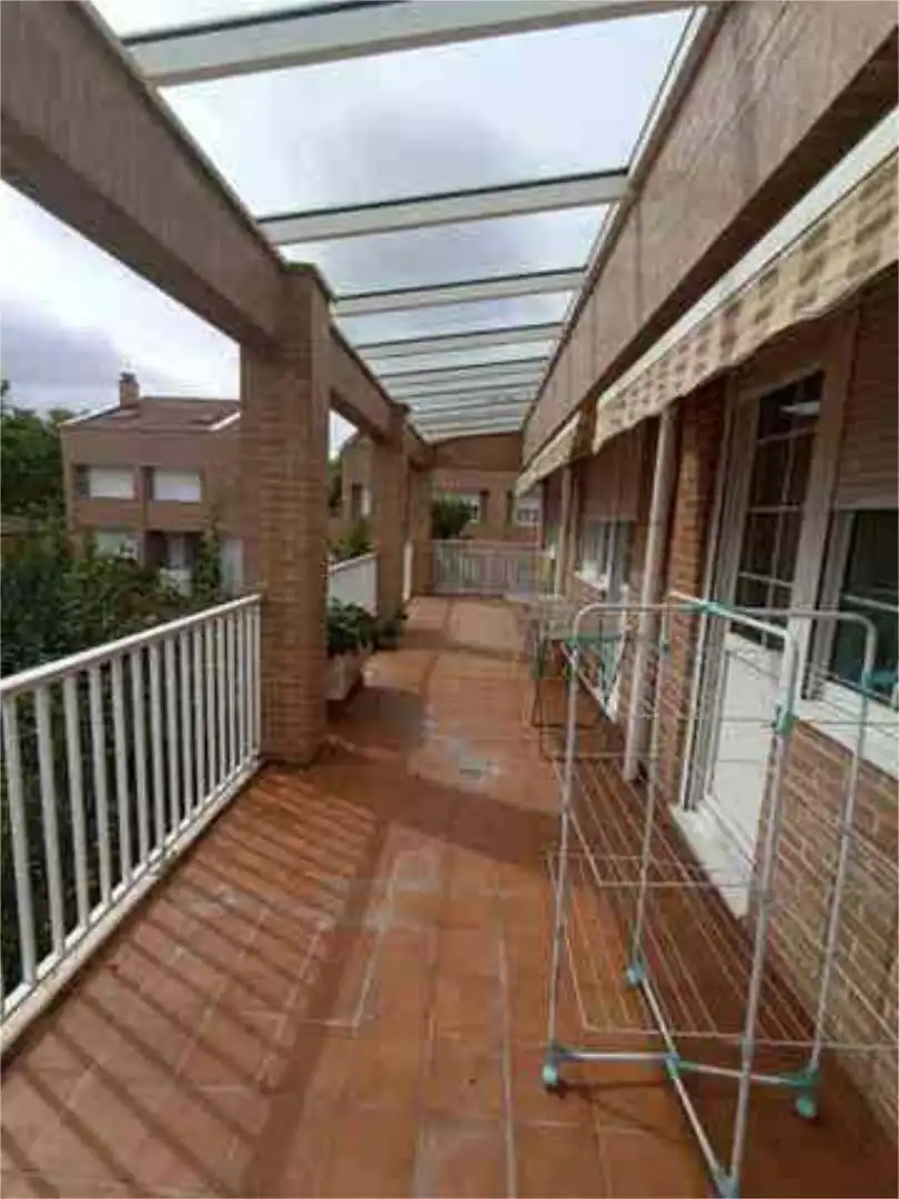 Terraza de Casa adosada en venta en Valle de Egüés / Eguesibar con Calefacción, Jardín privado y Terraza