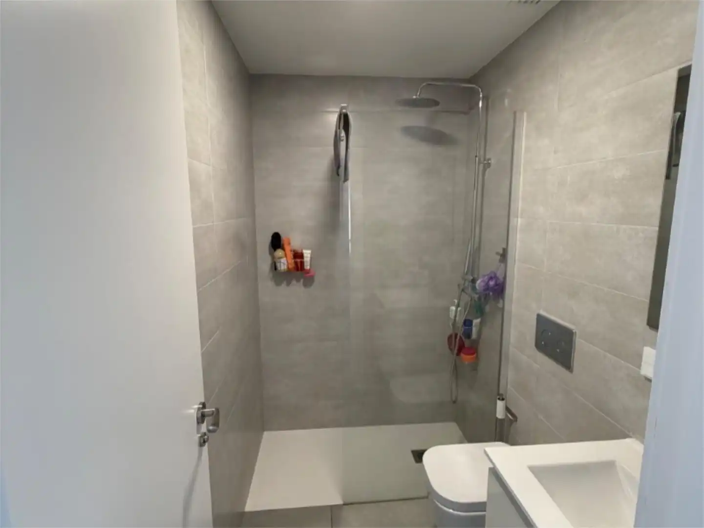 Flat for sale in Calle Alheli, 32, Poniente Bathroom of Flat for sale in Armilla with Air Conditioner, Terrace and Swimming Pool