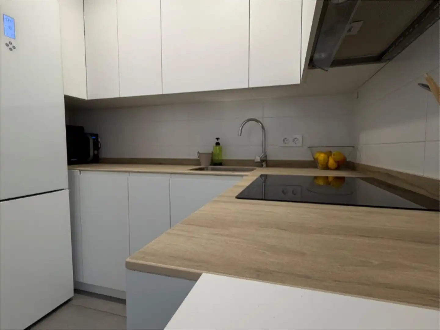 Flat for sale in Calle Alheli, 32, Poniente Kitchen of Flat for sale in Armilla with Air Conditioner, Terrace and Swimming Pool