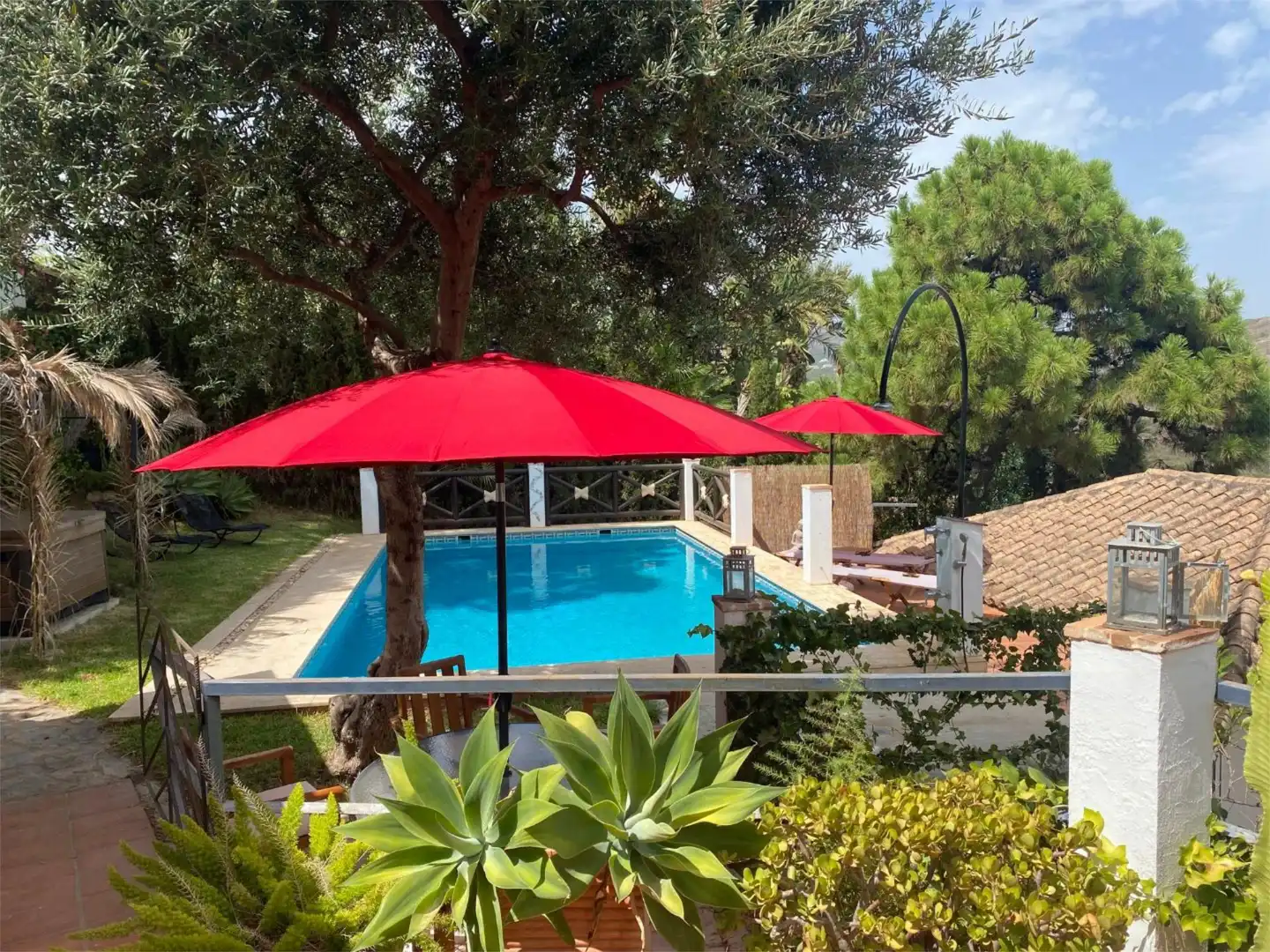 Finca rústica en venta en Avenida de la Resina, 71, La Concha - Resina Golf Terraza de Finca rústica en venta en Estepona con Aire acondicionado, Jardín privado y Terraza