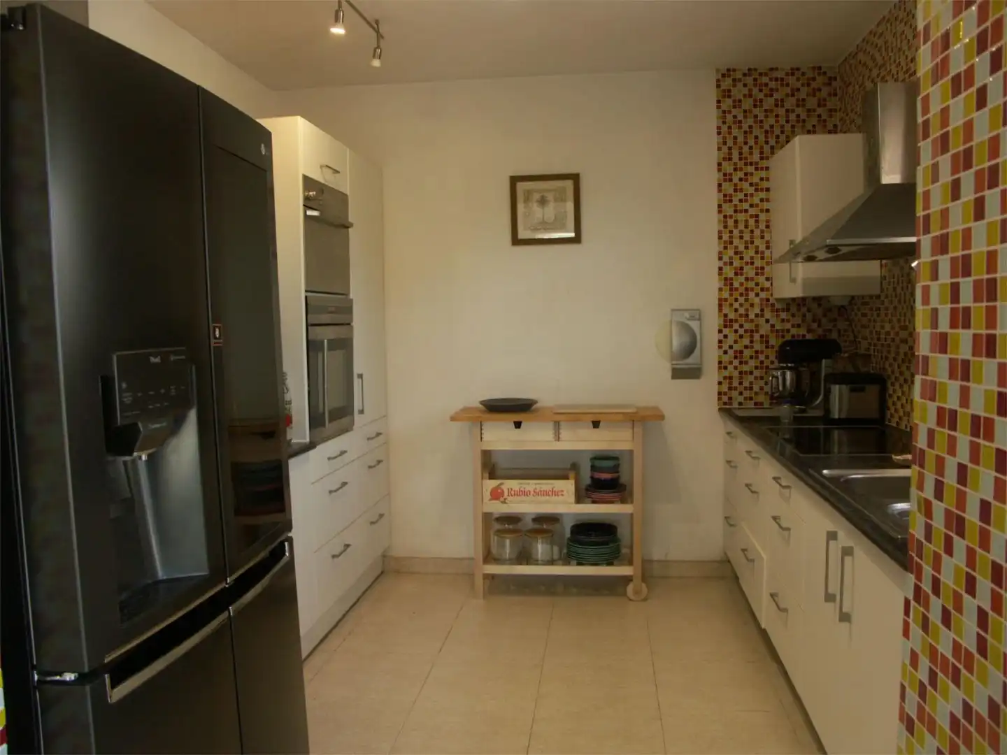Finca rústica en venta en Avenida de la Resina, 71, La Concha - Resina Golf Cocina de Finca rústica en venta en Estepona con Aire acondicionado, Jardín privado y Terraza